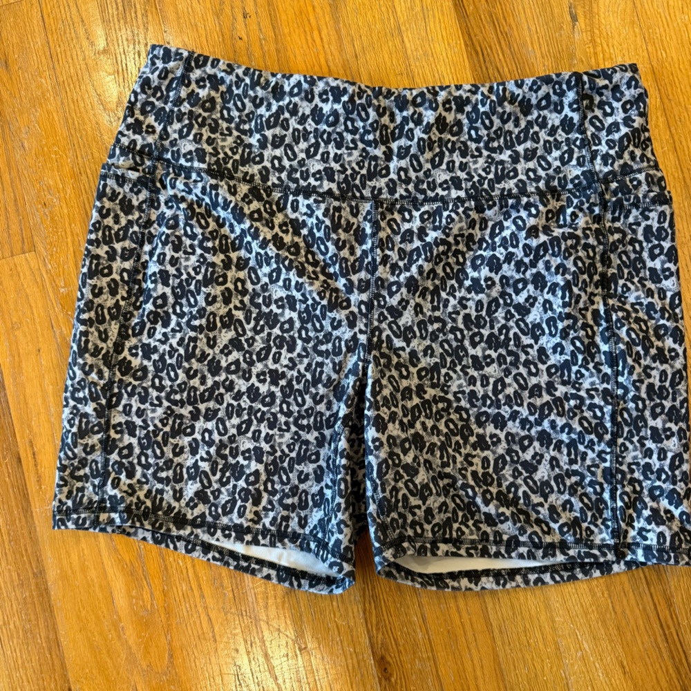 RBX Women's Gray and Black Leopard Athletic Shorts